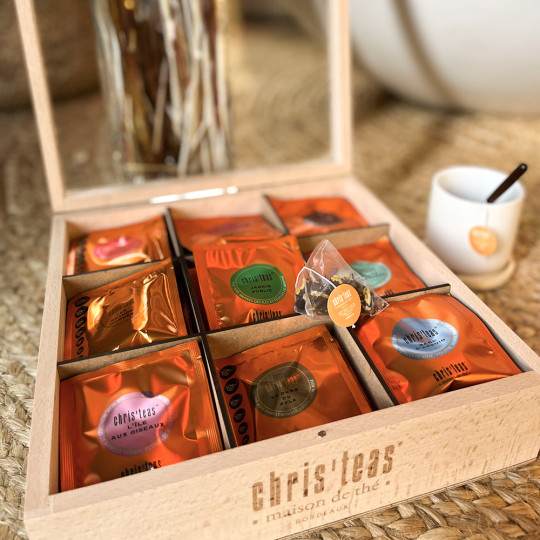 Coffret bois Les Iconiques de la Maison Chris'teas à Bordeaux