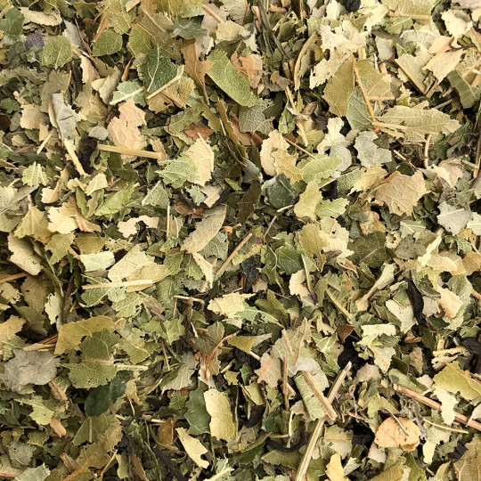 Assemblage de la tisane "Belles endormies", une tisane à la verveine