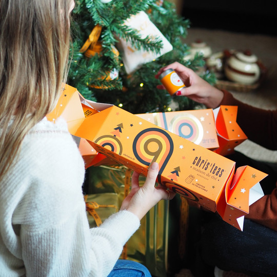 Crackers de l'Avent, un calendrier garni de thé pour patienter jusqu'à Noël