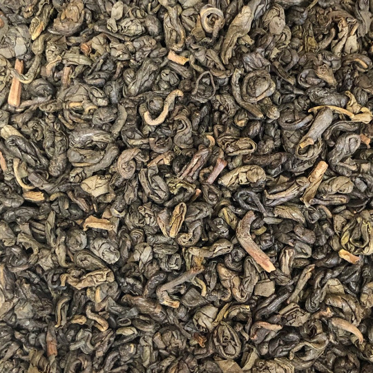 Gunpowder en vrac, un thé vert roulé