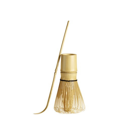 Spatule et fouet en bambou spécialement pour le matcha