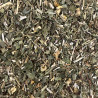 Assemblage du thé en vrac "Before sleeping" : une tisane à la camomille, menthe et fleurs d'oranger