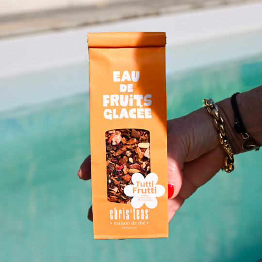 Pochette de Tutti Tutti, une eau de fruit à l'orange sanguine