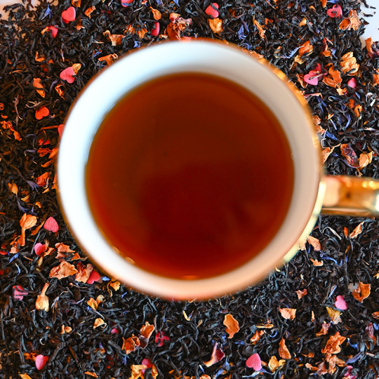Tasse du thé "Valentina", un thé noir et fruits rouges caramélisés