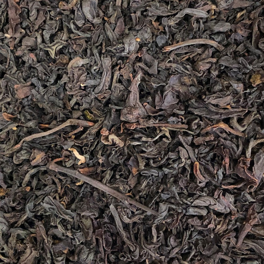 Assemblage du thé en vrac  "English Breakfast", le thé noir du matin