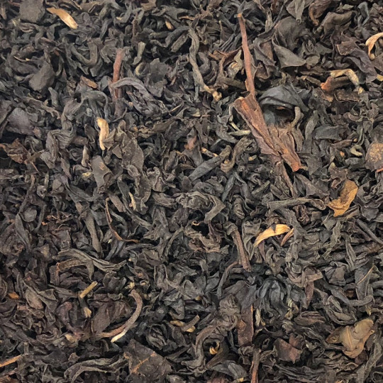 Assemblage du thé noir nature du matin "Petit déjeuner corsé". A découvrir sur Bordeaux