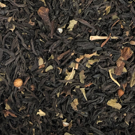 Assemblage du Tchai : thé noir épicé oriental
